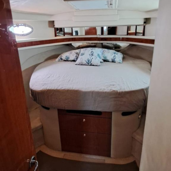 FLYBRIDGE 45 FAMILIAR - Image 3